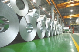 Sắt thép các loại nhập khẩu tăng cả lượng và trị giá