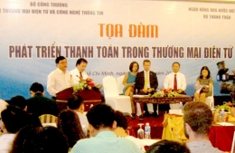 Nhiều rào cản cho phát triển thanh toán điện tử tại Việt Nam