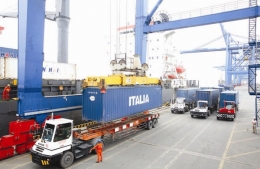 Chỉ số hoạt động logistics của Việt Nam giảm: Đáng ngại, nhưng không bi quan