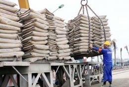 Việt Nam xuất khẩu 11,9 triệu tấn xi măng trong 9 tháng đầu năm 